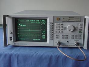 Agilent 8712C 射頻網(wǎng)絡(luò)分析儀