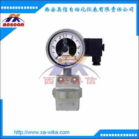 武汉WIKA威卡 DPGS43.100电接点差压表2.5 barG1/4 电接点压力表14324101