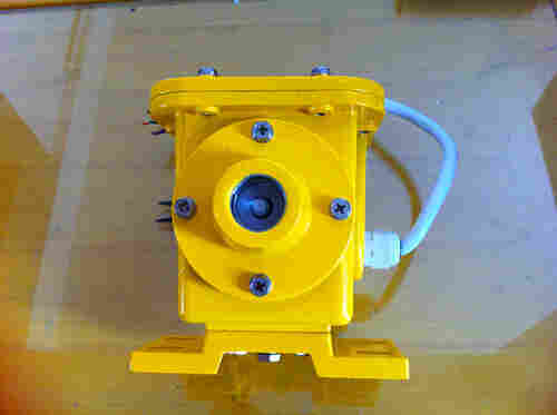 DB-100