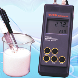防水型盐度钠度计 型号:HI931100