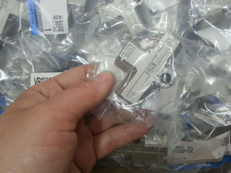 铁岭市SMC总经销商-专卖店天选电气专业代理、经销多种知名品牌国产进口电气:西门子,施耐德,欧姆龙,明纬电源,天水二一三,倍加福,奥托尼克斯,ABB,罗格朗,上海人民,LS产电,常熟开关、施克、保盟接近开关、产品齐全 。原装正、品,假一赔十,大量现货供您选择、供您采购。我们的宗旨是以优质服务赢得市场,以精致品质赢得关注,以诚信的经营赢得客户。努力为客户创造价值,为制造商创造市场。 西门子开关插座安装技巧 开关插座如何选购 我们都不敢想象,没有电的我们应该如何存货下去。开关插座虽然是个比较小件的产品,但是