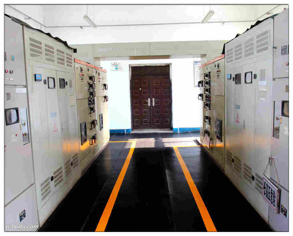 PS384Z-8Y4多功能电力仪表电气符号