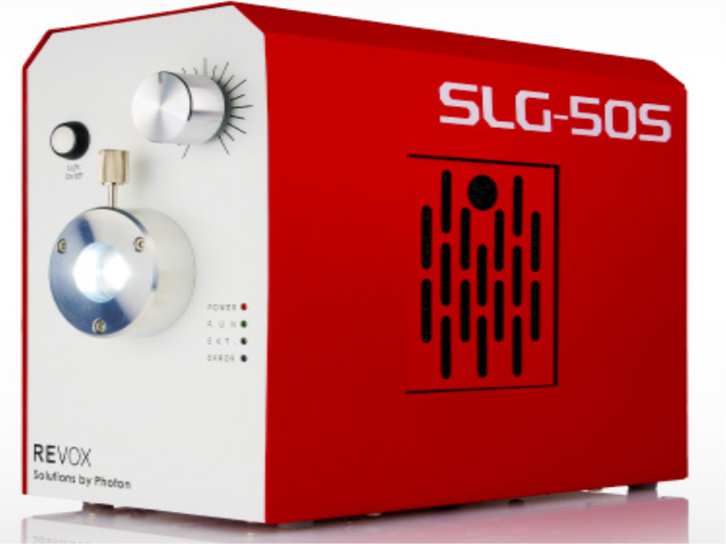 SLG-50S-W点光源REVOX