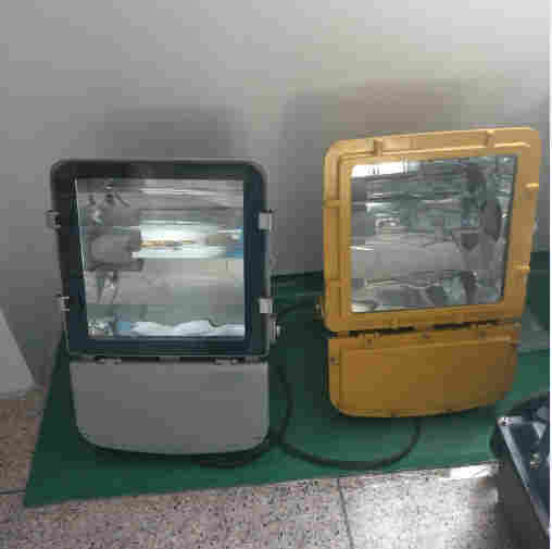 中功率投光灯ZL8800-J400W