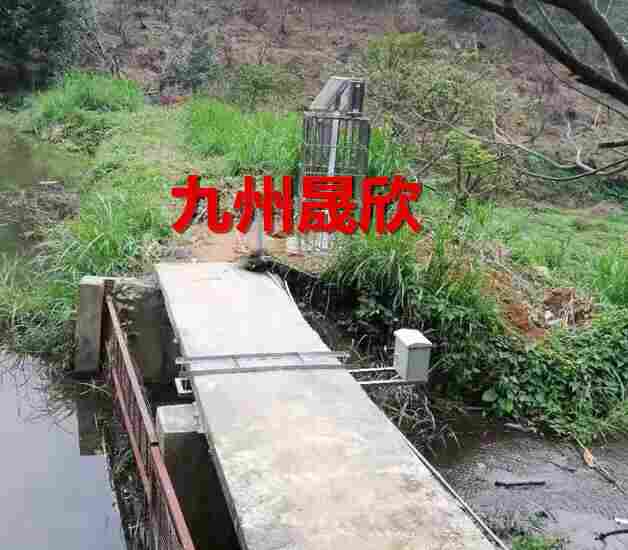 威海大口径便携式超声波流量计