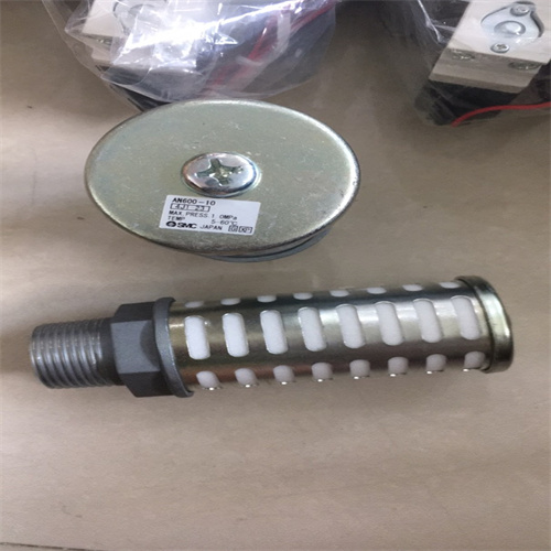 熱門日本SMC消音器CDQ2A32-10DZ
