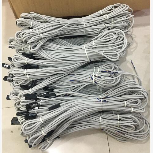 磁性開關(guān)SMC結(jié)構(gòu)分析D-C73L