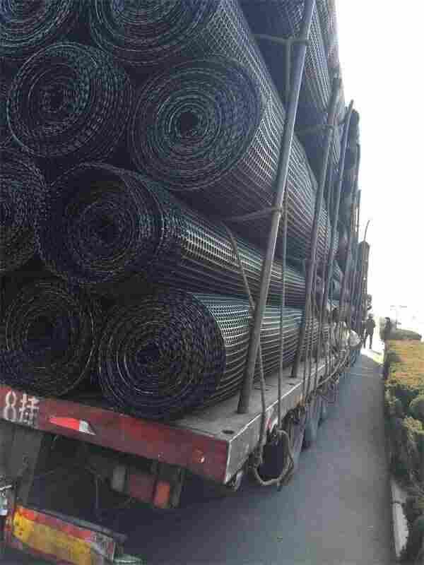 内蒙古巴彦淖尔膨润土防水毯厂家货到付款——诚信报价