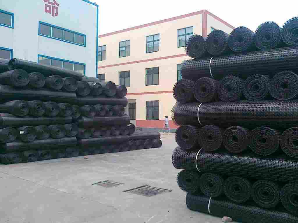 欢迎:云南丽江玻纤土工格栅厂家——集团（随时发货）——云南丽江欢迎您