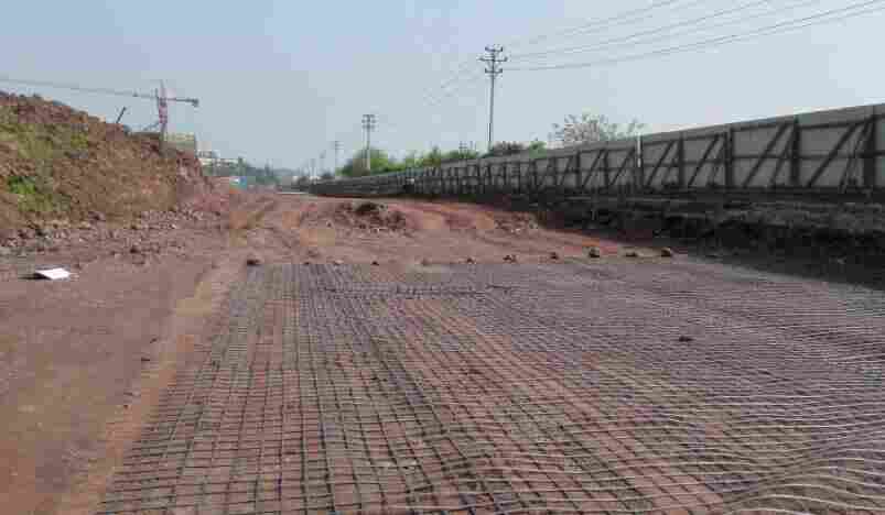 欢迎:黑龙江双鸭山双向拉伸塑料土工格栅厂家——集团（本地厂家）——黑龙江双鸭山欢迎您