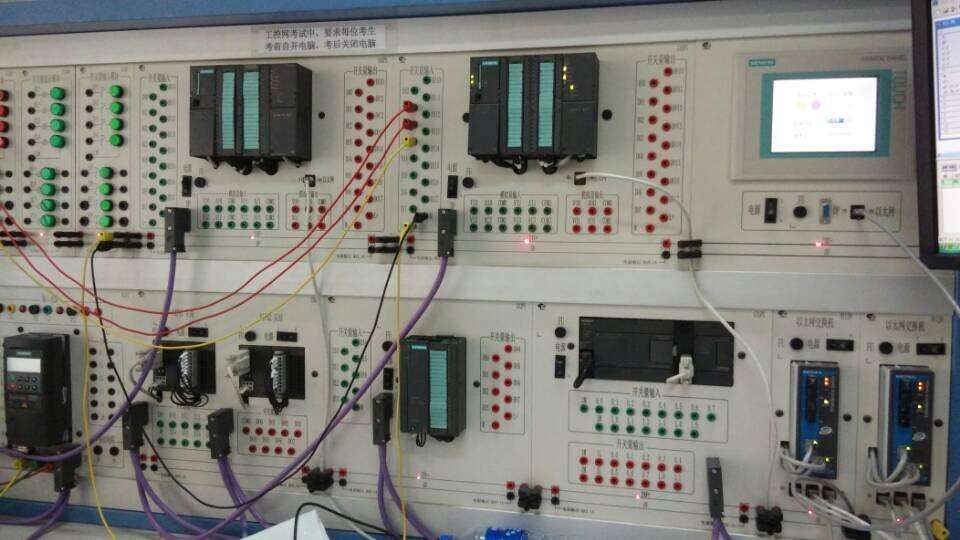 南充回收西门子S7-300/400PLC模块高价回收/SIEMENS欢迎您