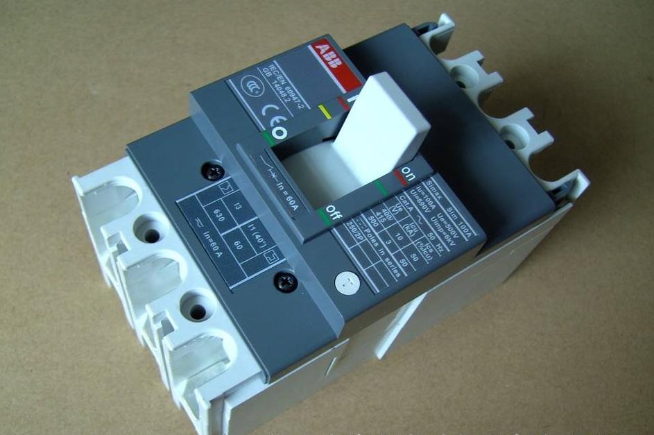 ABB塑壳断路器T5L400 PR221DS-I R320 WMP 3PABB授权代理接触器