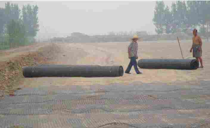 德钦单向土工格栅