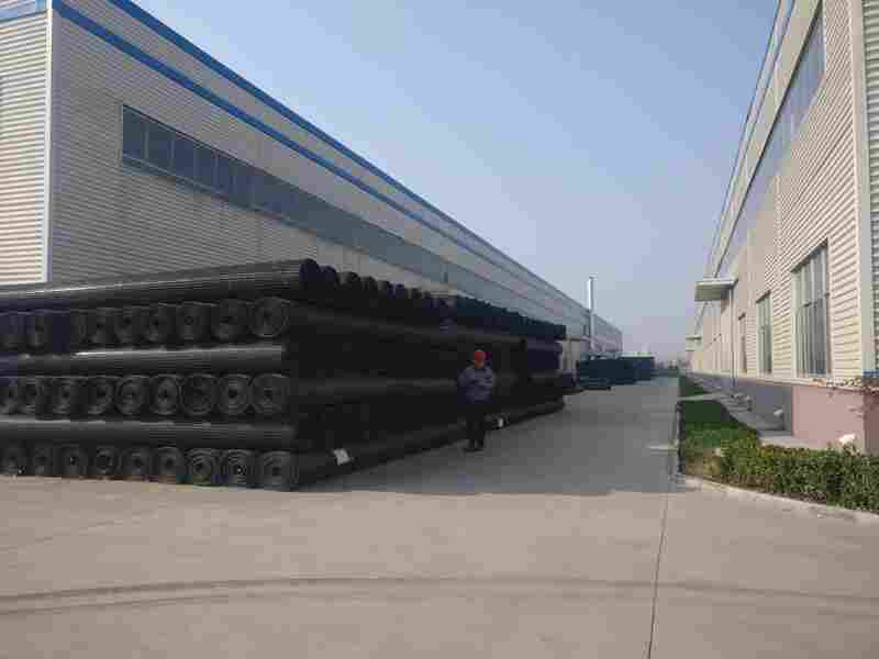 沈阳塑料土工格栅人工湖防水防渗欢迎——