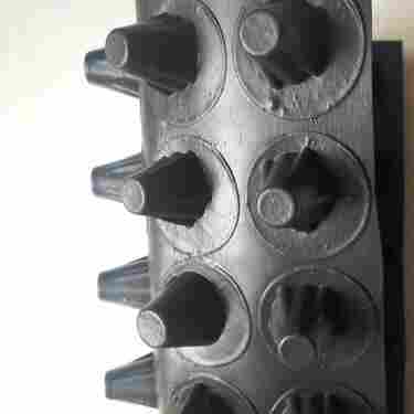 欢迎——肇庆塑料排水板价低——(肇庆实业))