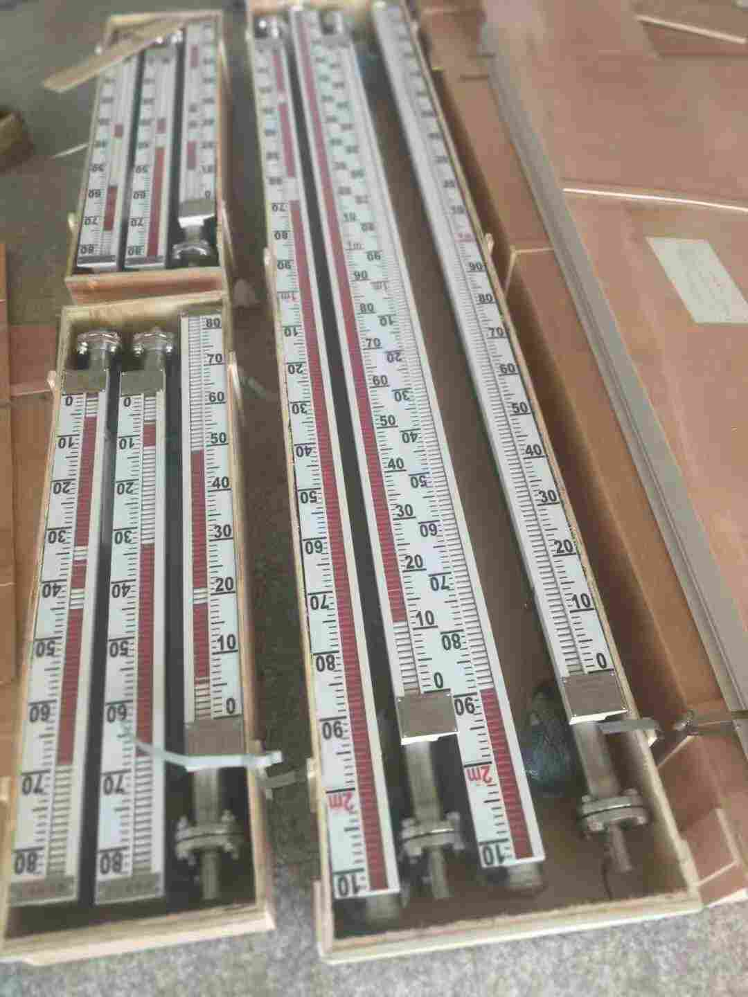 四川绵阳顶装型磁性翻板液位计厂家生产