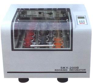 恒温培养摇床 型号:SKY-200B