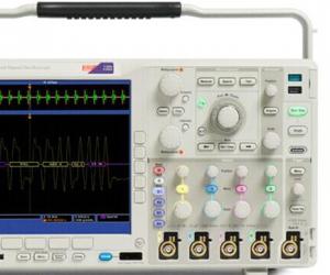 n4u 混合信號示波器  Tektronix