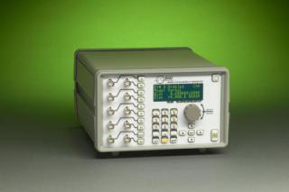 低抖動脈沖延遲發生器