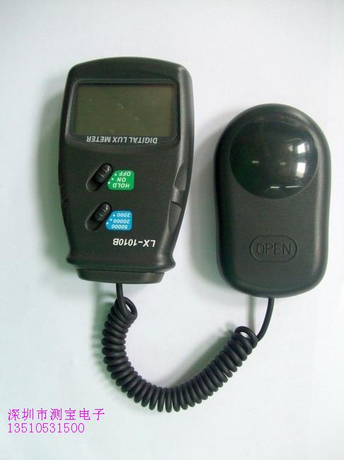 深圳欣寶數(shù)字照度計LX-1010B 電子式光度計