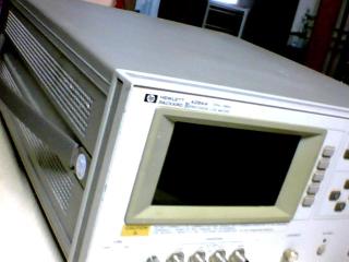 Agilent 4284A電橋