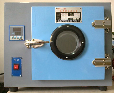 303-2A电热恒温培养箱