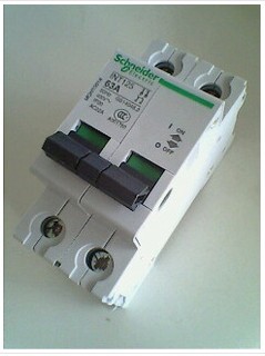 高仿施耐德電氣IINT125隔離開關