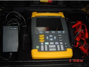 Fluke196B/成色新性能好 Fluke196B 100M工業(yè)萬用示波表/示波器 帶硬箱附件