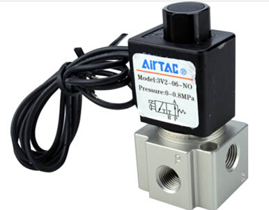 亞德客三通電磁閥 3V210-08-NC-AC220V
