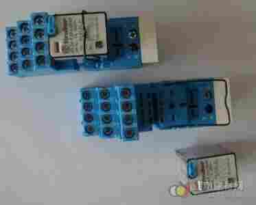 意大利供应FINDER底座