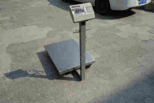 继电器控制电子台秤