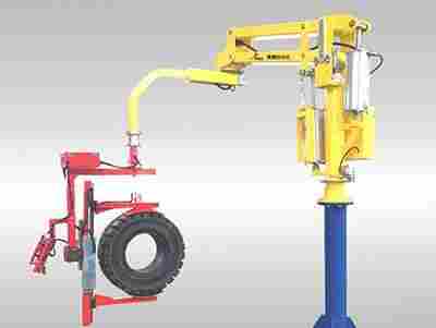 机械手人的力量有限,总有力所不及的时候,风腾机械手上下料搬运省力