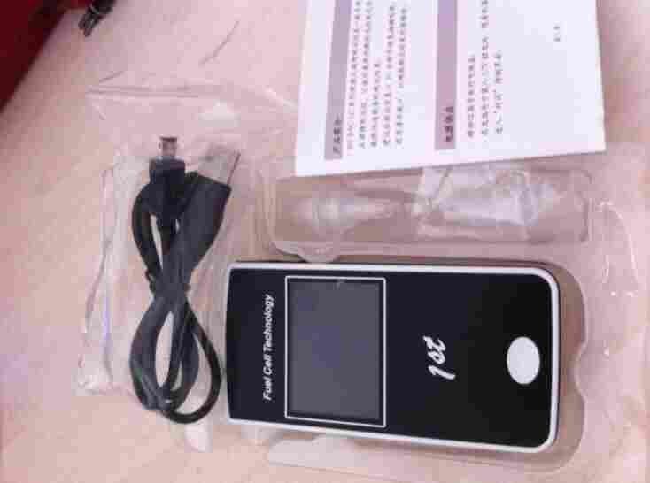 路博303系列酒精测试仪