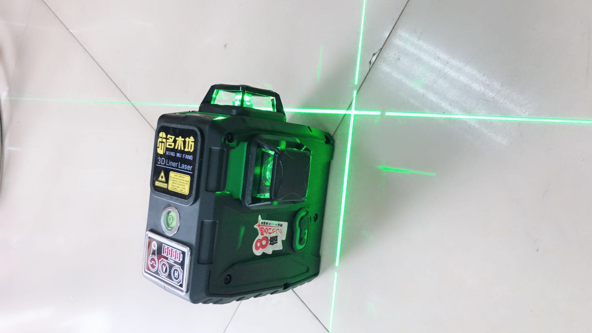 名木坊8线激光水平仪绿光自动打线3D贴墙仪高精度室外水平投线仪