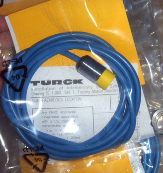 图尔克TURCK传感器BI10-M30-AP6X/S90