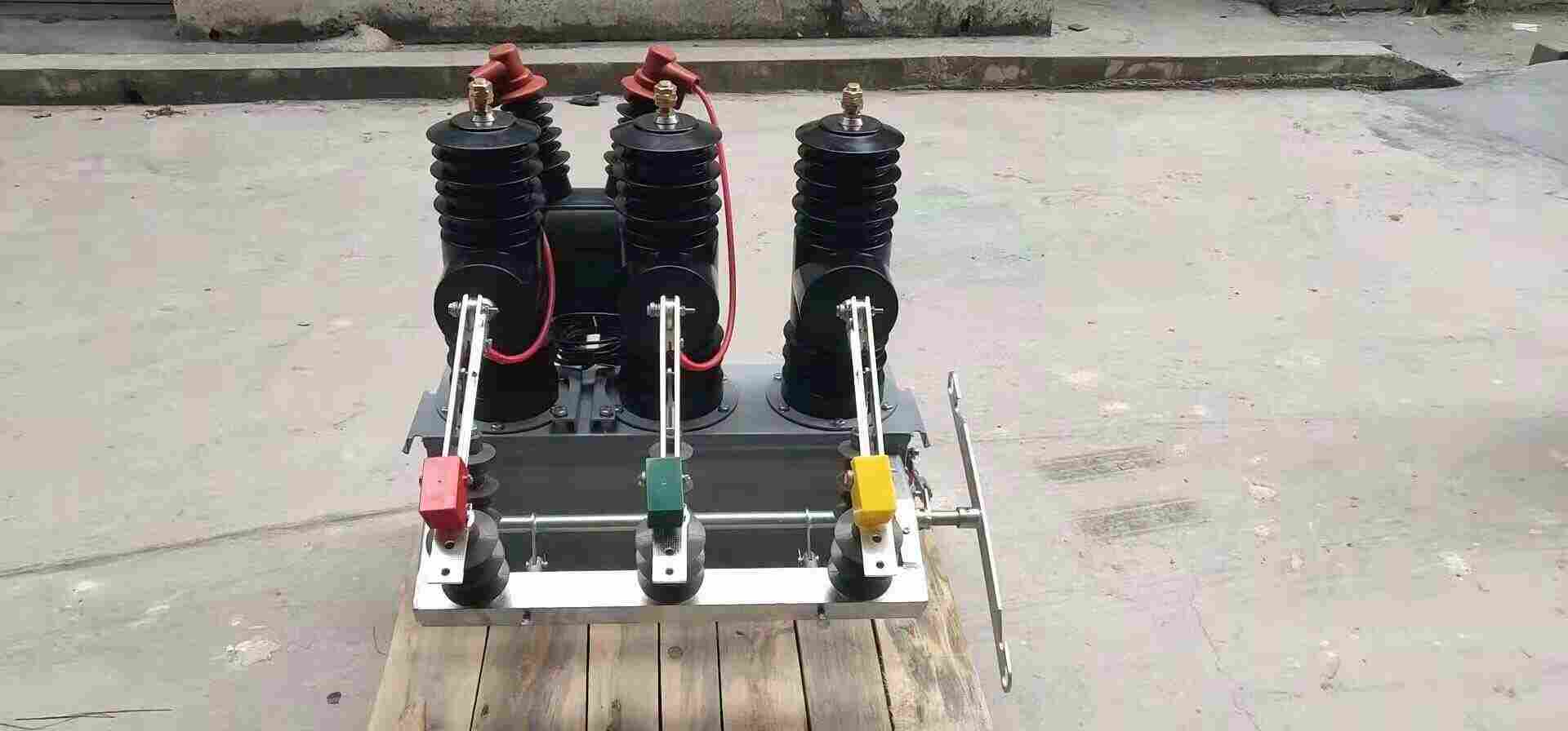 ZW32-40.5MF/1600-20多功能真空断路器产品信息