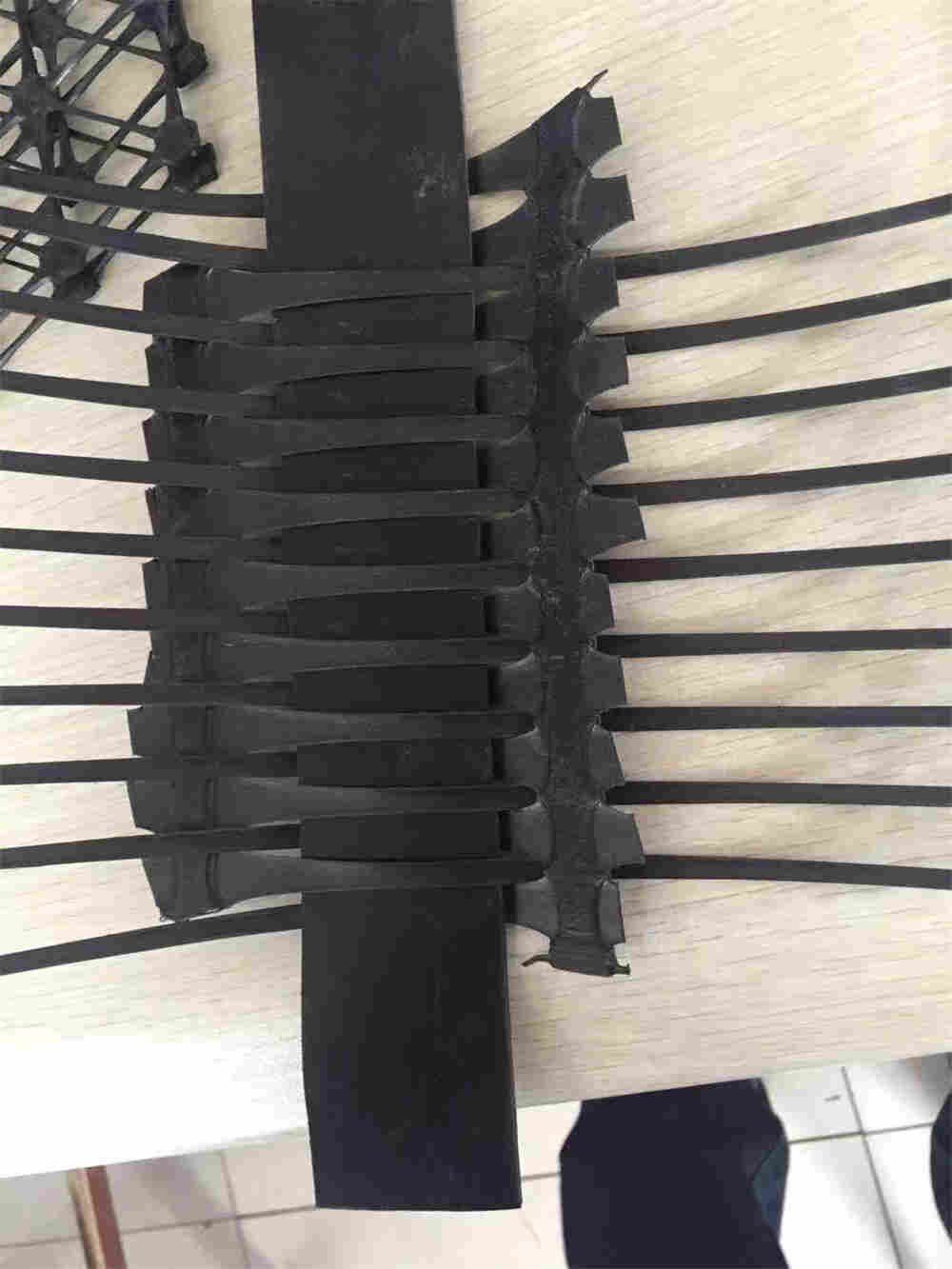 欢迎莅临：来宾HDPP单向格栅集团公司