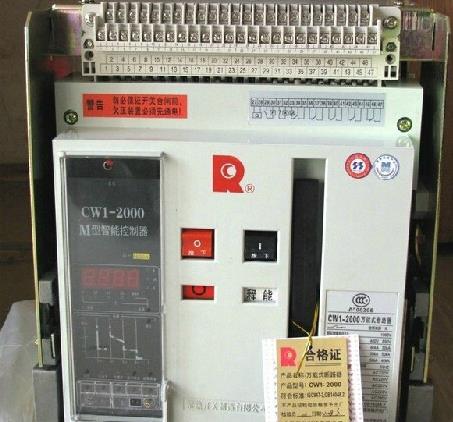 常熟电气开关厂断路器CM2-225M/43002B 140A