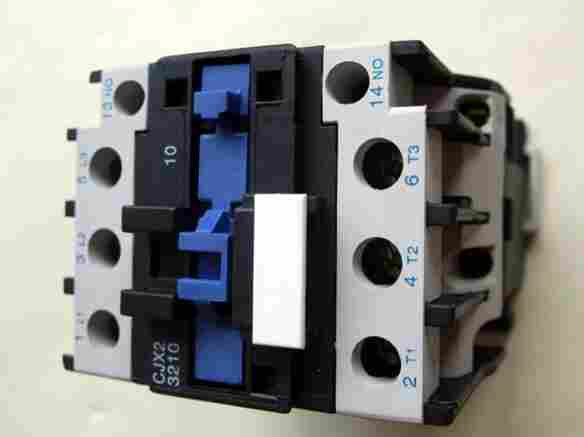 交流接触器cjx2-3210 220v