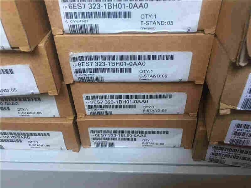 西门子户外型精智面板 TP700，操作，1600 万色 7 寸宽屏显示621240GC130AX0