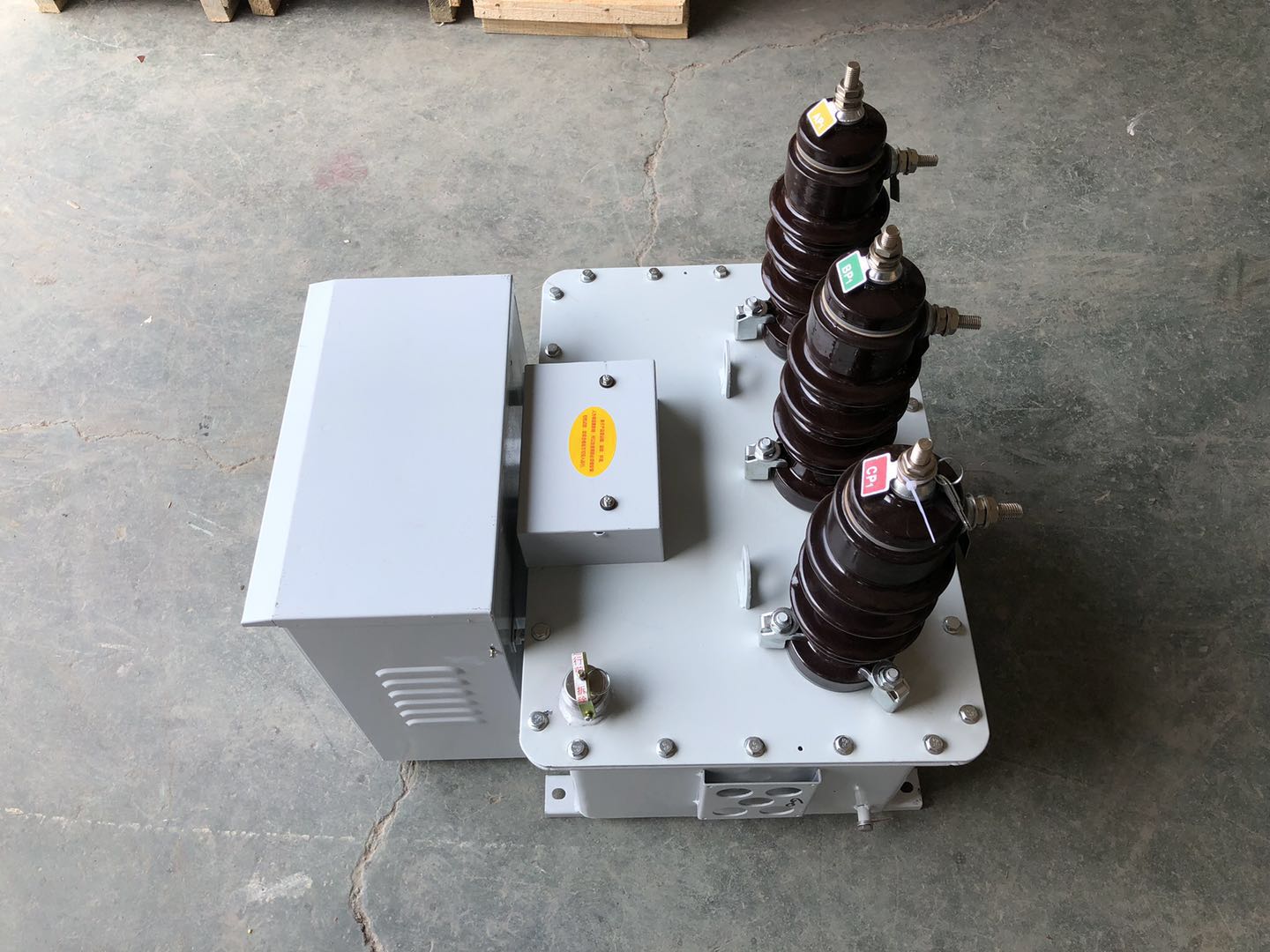 JLS-106型高压电力计量箱