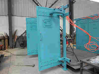 液压全自动矿用风门电控装置ZMK-127,液压平衡双向无压风门