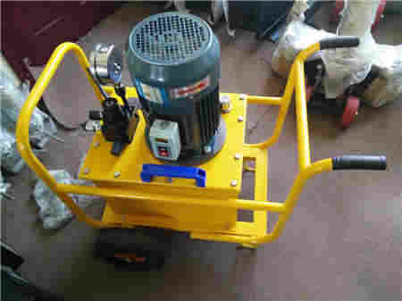 机载式劈裂机非放炮开挖岩石的方法 岩石混凝土分裂机