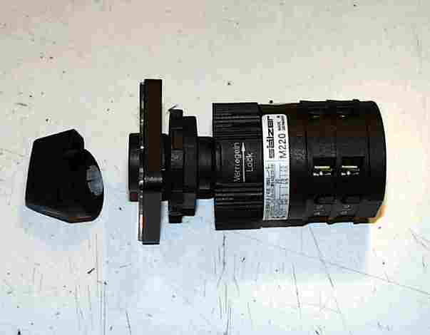 新品德国SALZER转换开关