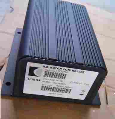 电流:175-400a 适用范围:科蒂斯1204/1205/1209型串励电机速度控制器