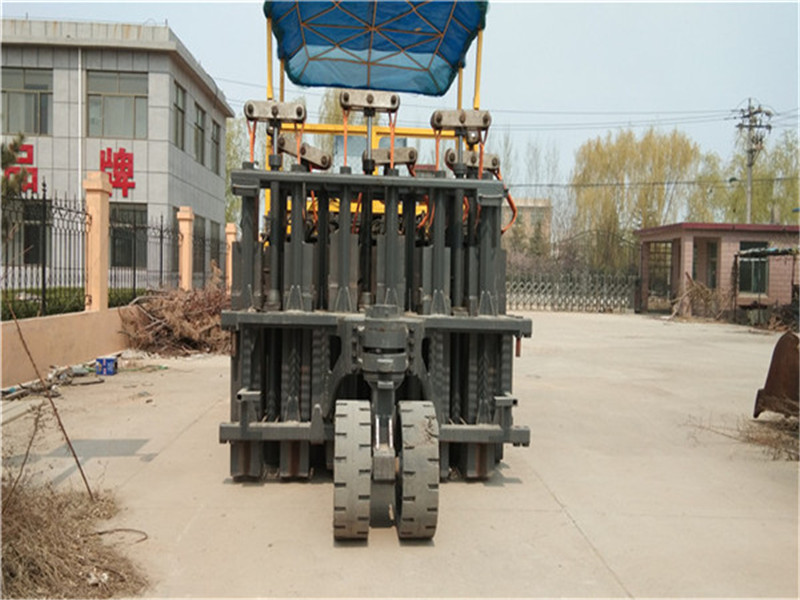 欢迎访问—唐山南堡开发多锤头水泥路面破碎机厂家