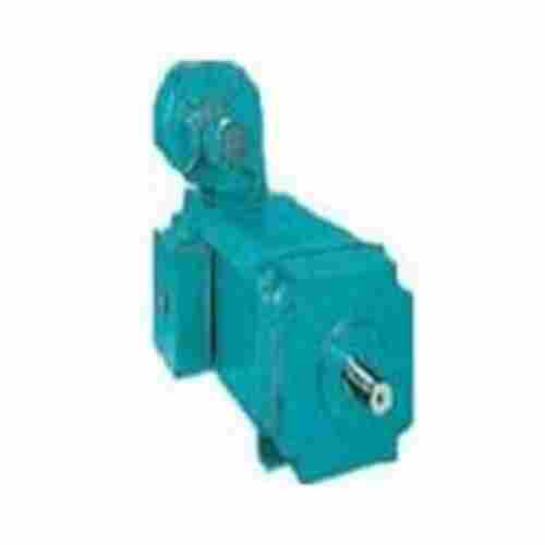 原装CROMPTON过电压保护继电器