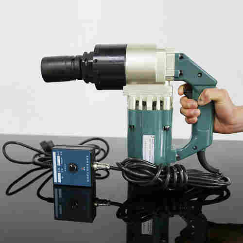 50-3500N.m装配铁塔螺栓的电动定扭力扳手