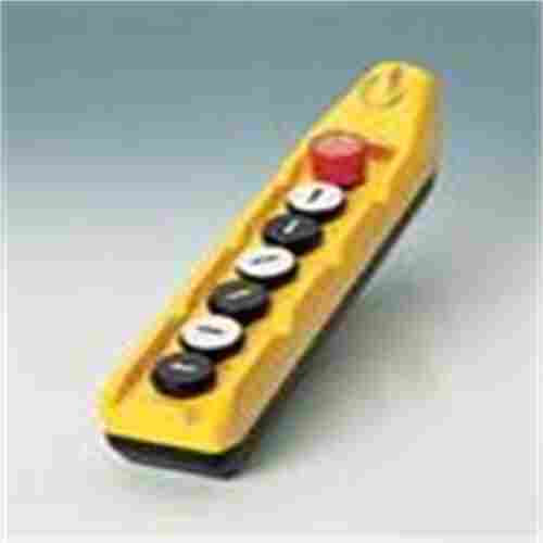 原装GIOVENZANA脚踏开关