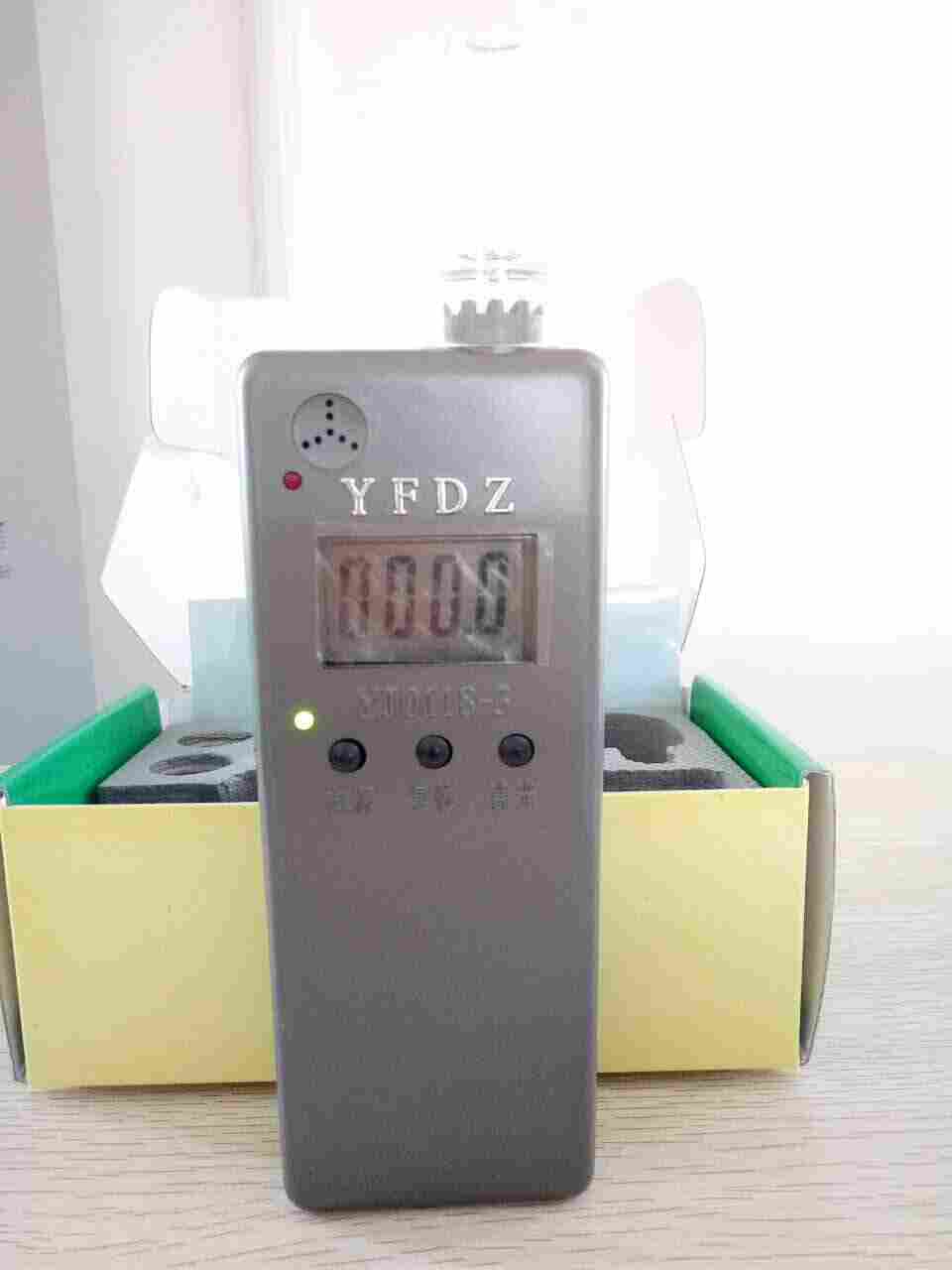 YJ0118-3型 矿用数字显示酒精检测仪
